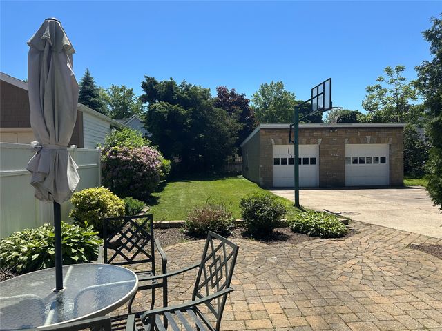 937 W 6TH Street, Erie, PA 16507