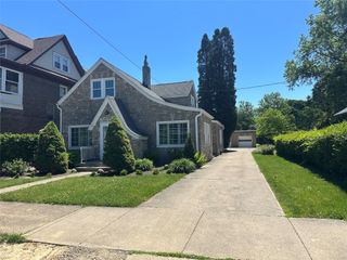 937 W 6TH Street, Erie, PA 16507