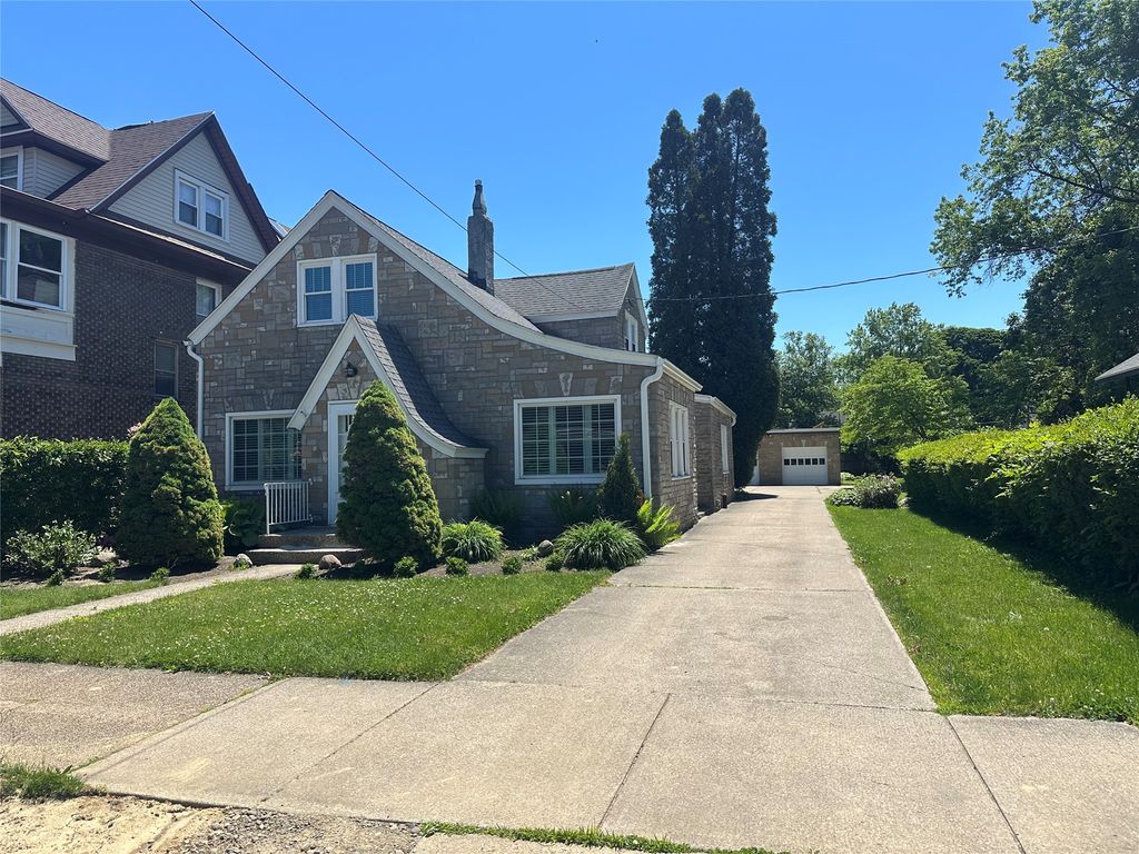 937 W 6TH Street, Erie, PA 16507