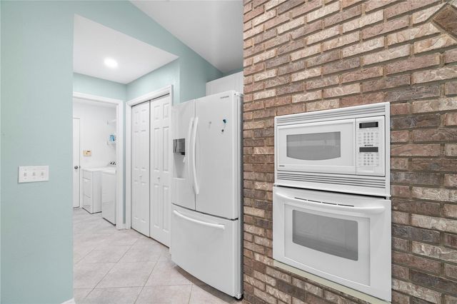7105 BUCKS FORD DRIVE, Riverview, FL 33578
