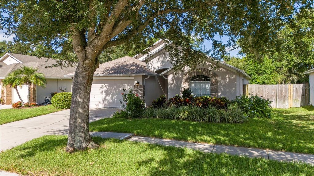 7105 BUCKS FORD DRIVE, Riverview, FL 33578