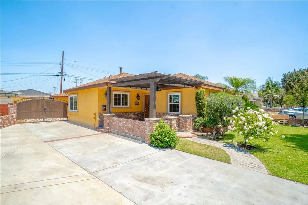 11527 Buell, Santa Fe Springs, CA 90670