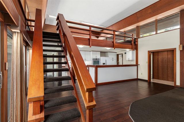 1931 NW 32ND TERRACE, Gainesville, FL 32605