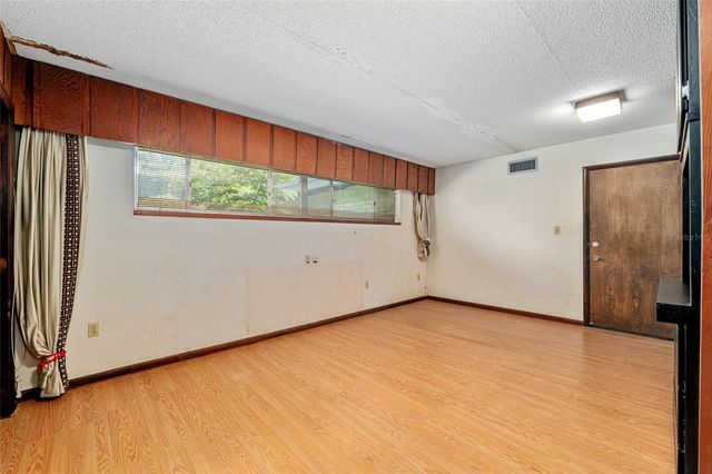 1931 NW 32ND TERRACE, Gainesville, FL 32605