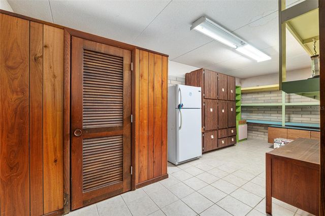 1931 NW 32ND TERRACE, Gainesville, FL 32605