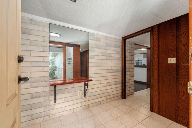 1931 NW 32ND TERRACE, Gainesville, FL 32605