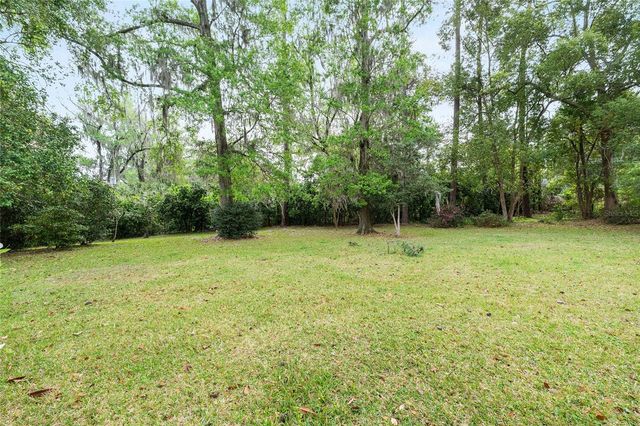 1931 NW 32ND TERRACE, Gainesville, FL 32605