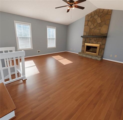 221 Harlee Lane, Lawrenceville, GA 30046