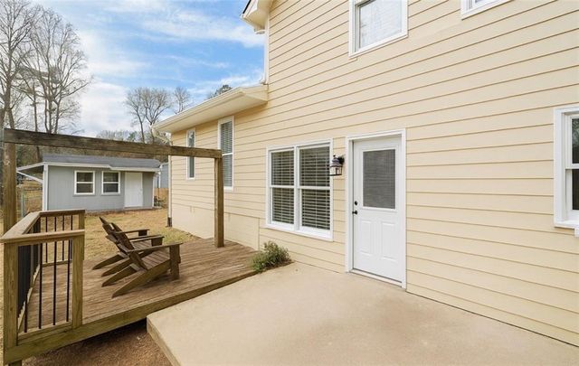 221 Harlee Lane, Lawrenceville, GA 30046