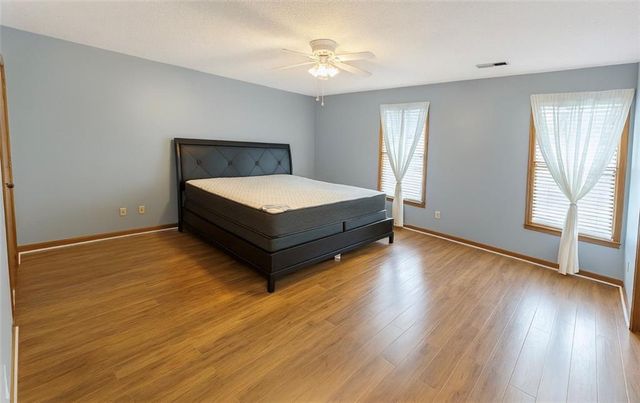 221 Harlee Lane, Lawrenceville, GA 30046