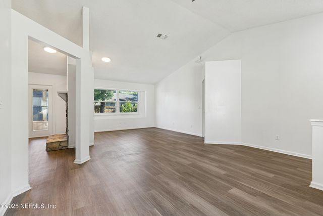 8473 SPENCERS TRACE Drive, Jacksonville, FL 32244