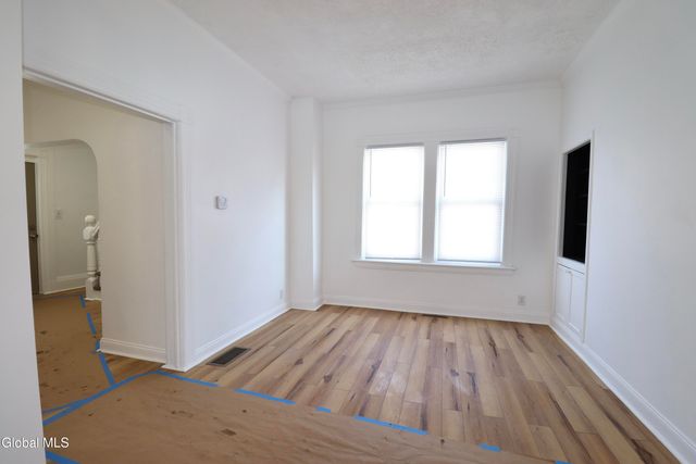 107 Putnam Road, Rotterdam, NY 12306