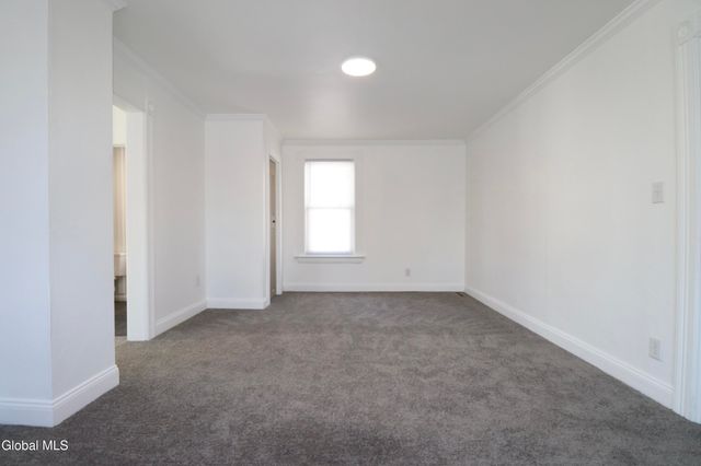 107 Putnam Road, Rotterdam, NY 12306