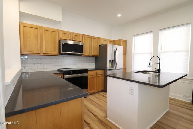 107 Putnam Road, Rotterdam, NY 12306