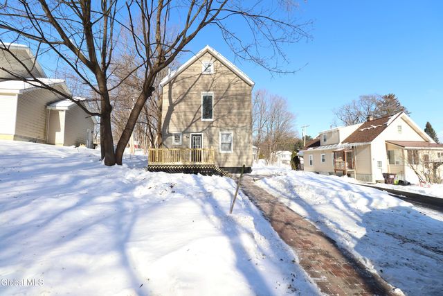 107 Putnam Road, Rotterdam, NY 12306