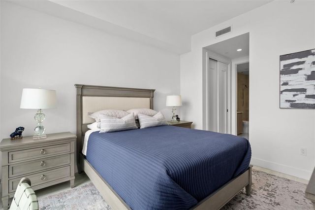 301 QUAY COMMONS 1703, Sarasota, FL 34236