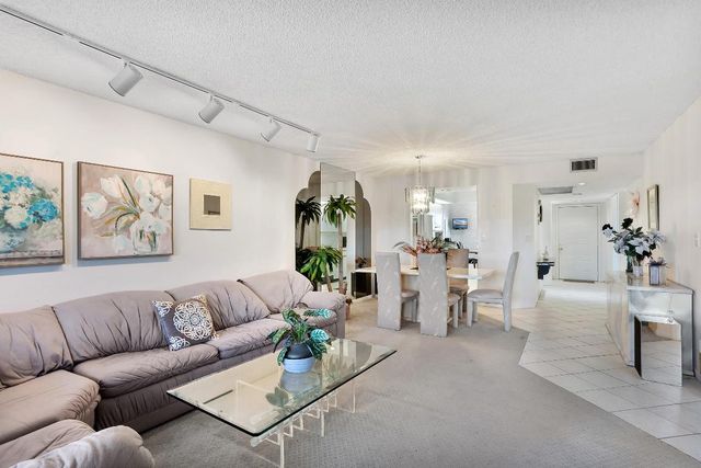 1606 Abaco Drive E3, Coconut Creek, FL 33066