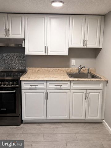 1708 PRINCETON AVE, Lawrence Township, NJ 08648
