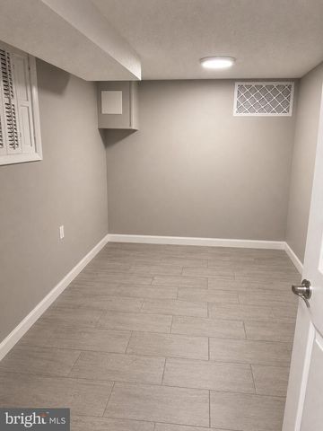 1708 PRINCETON AVE, Lawrence Township, NJ 08648