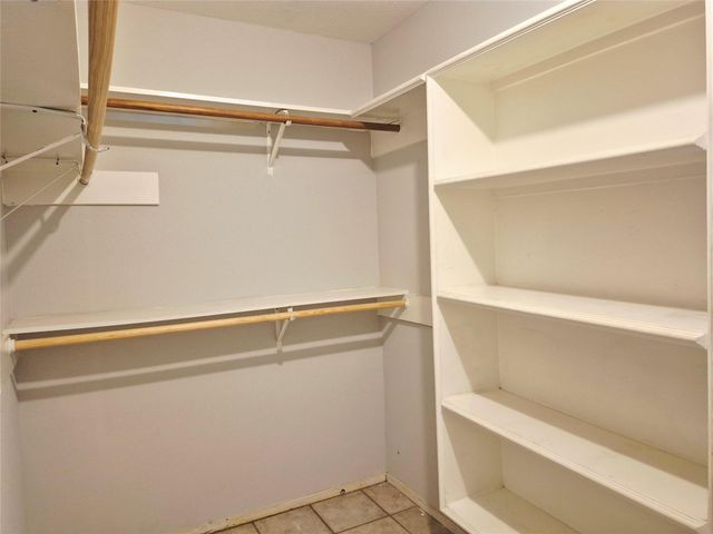 13211 Whitchurch Way, Houston, TX 77015