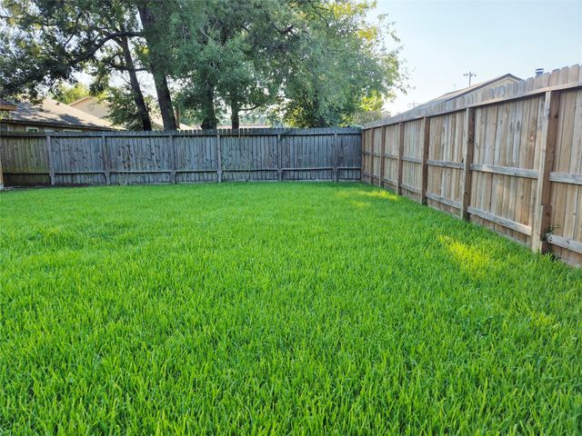 13211 Whitchurch Way, Houston, TX 77015