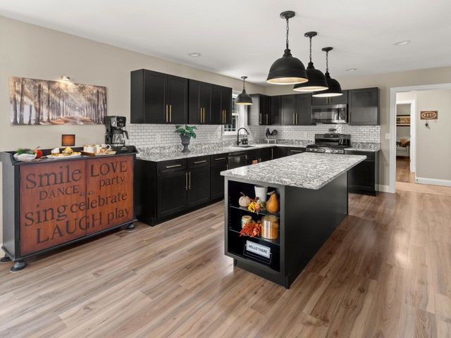 74 Jean Lane, St. Albans Town, VT 05478