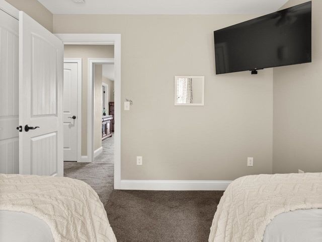 74 Jean Lane, St. Albans Town, VT 05478