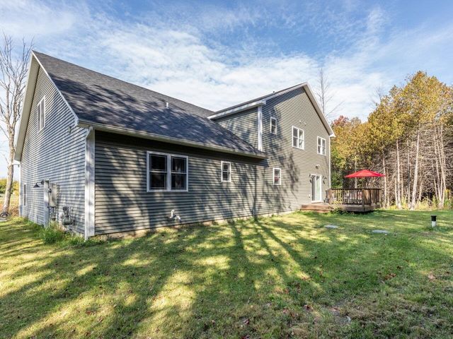 74 Jean Lane, St. Albans Town, VT 05478