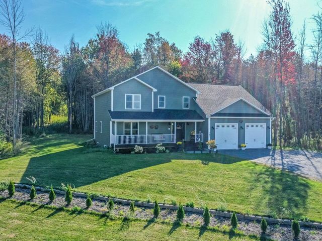 74 Jean Lane, St. Albans Town, VT 05478