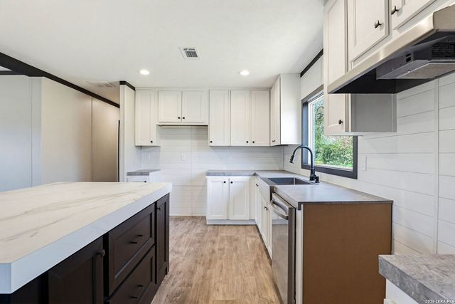116 Mahaffey Way, San Antonio, TX 78264