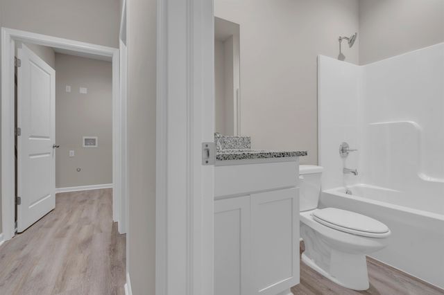 2884 S Maize Ct, Wichita, KS 67215