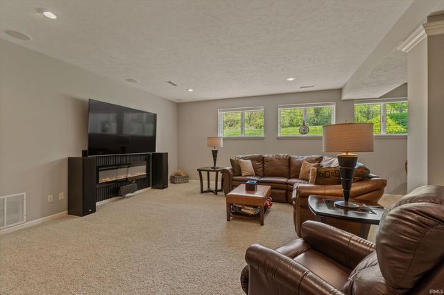 22919 County Road 118, Goshen, IN 46528