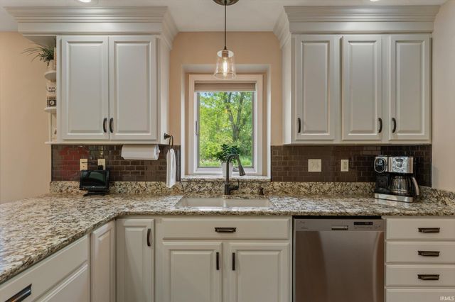 22919 County Road 118, Goshen, IN 46528