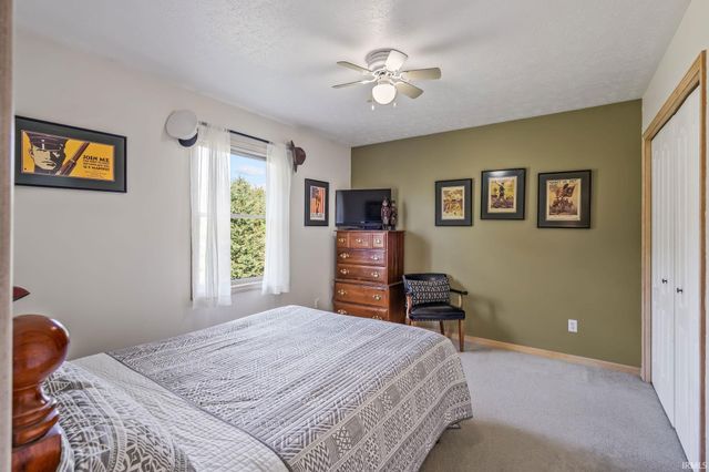 53427 Pine Brook Drive, Bristol, IN 46507