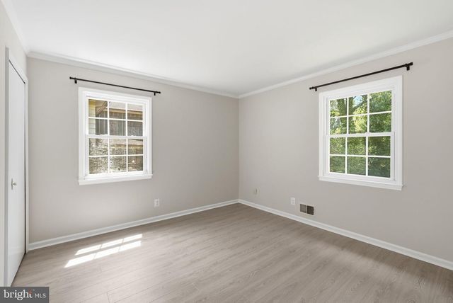 8640 GATESHEAD RD, Alexandria, VA 22309