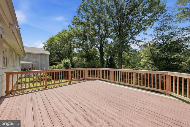 8640 GATESHEAD RD, Alexandria, VA 22309
