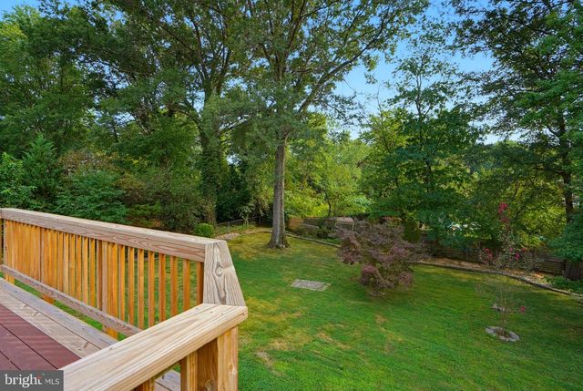 8640 GATESHEAD RD, Alexandria, VA 22309