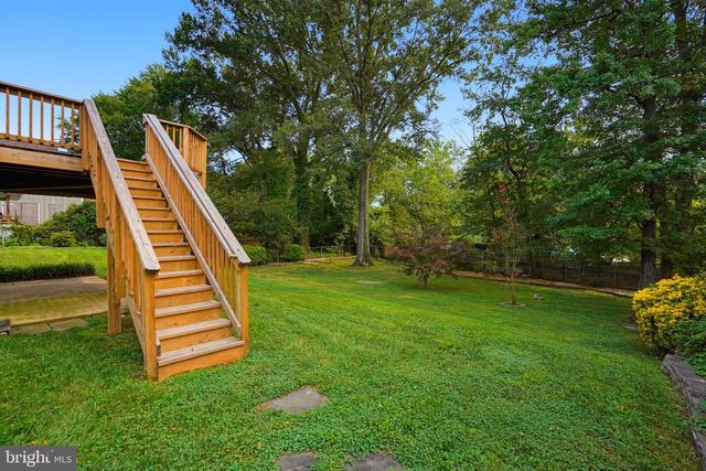 8640 GATESHEAD RD, Alexandria, VA 22309