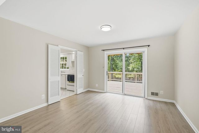 8640 GATESHEAD RD, Alexandria, VA 22309