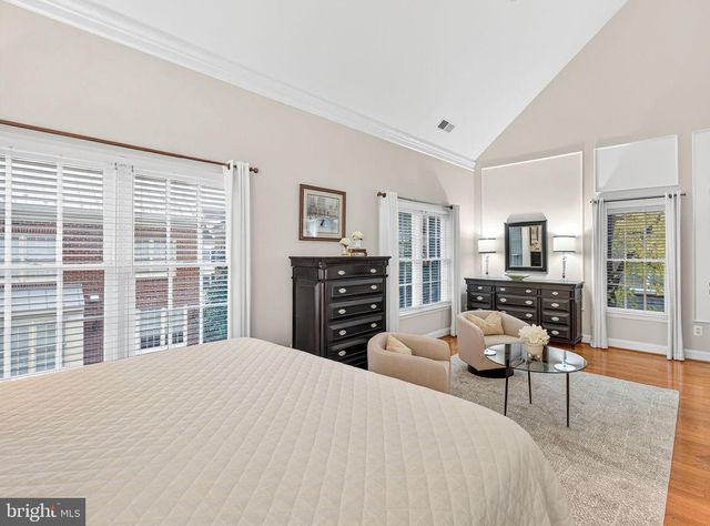 16 WHARF ST, Alexandria, VA 22314