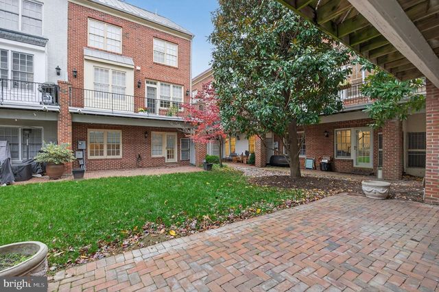 16 WHARF ST, Alexandria, VA 22314
