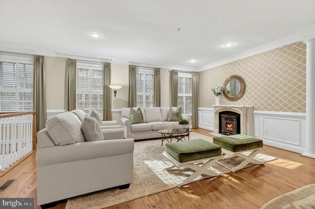 16 WHARF ST, Alexandria, VA 22314