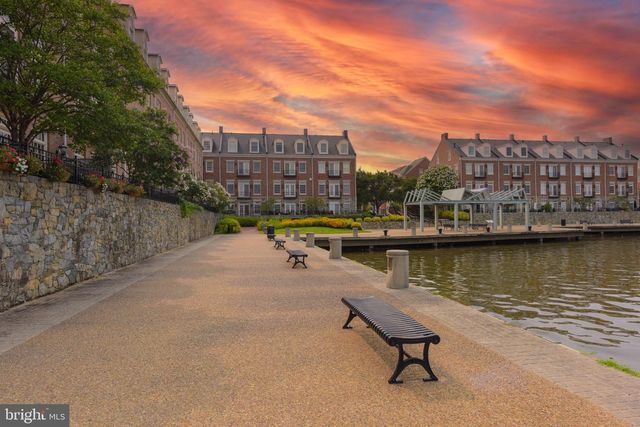 16 WHARF ST, Alexandria, VA 22314