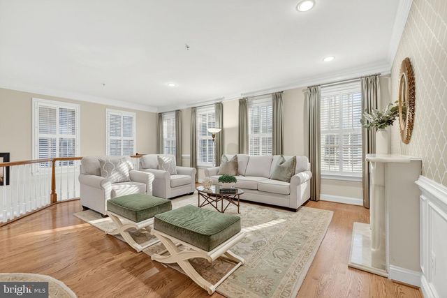 16 WHARF ST, Alexandria, VA 22314