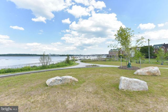 16 WHARF ST, Alexandria, VA 22314