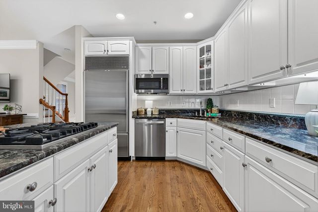 16 WHARF ST, Alexandria, VA 22314