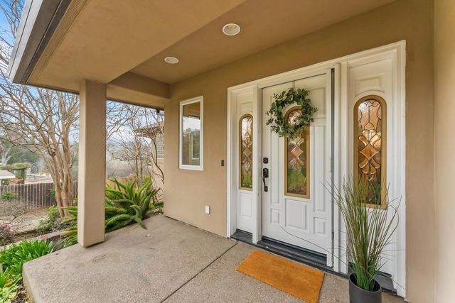 8218 Finisterre Ct, Fair Oaks, CA 95628