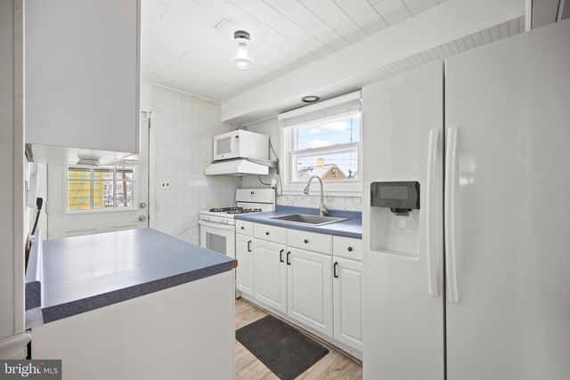 431 INDEPENDENCE DR, Burlington, NJ 08016