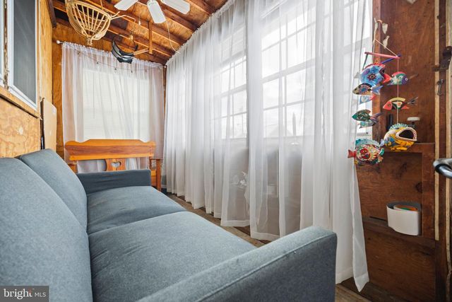 431 INDEPENDENCE DR, Burlington, NJ 08016