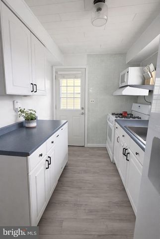 431 INDEPENDENCE DR, Burlington, NJ 08016